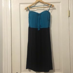 Kenneth Cole halter style bathing suit cover up